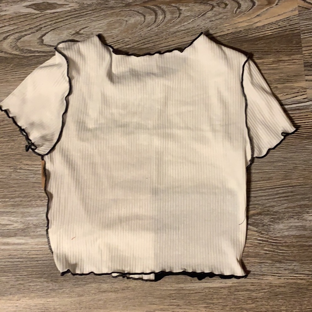 Patterned Crop Top - Picture 2 of 2